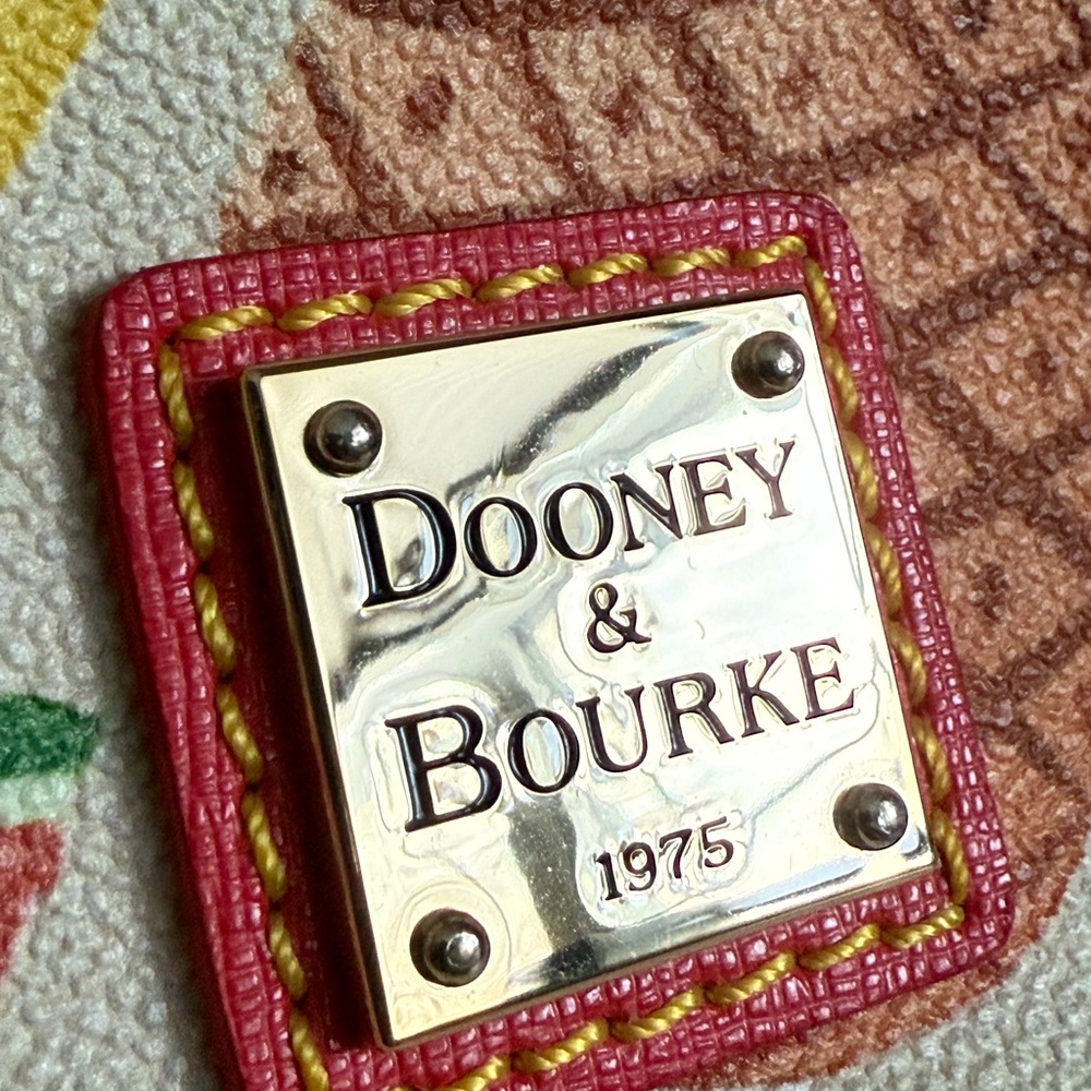 Dooney & Bourke Tropical Fruit - Picture 5 of 13